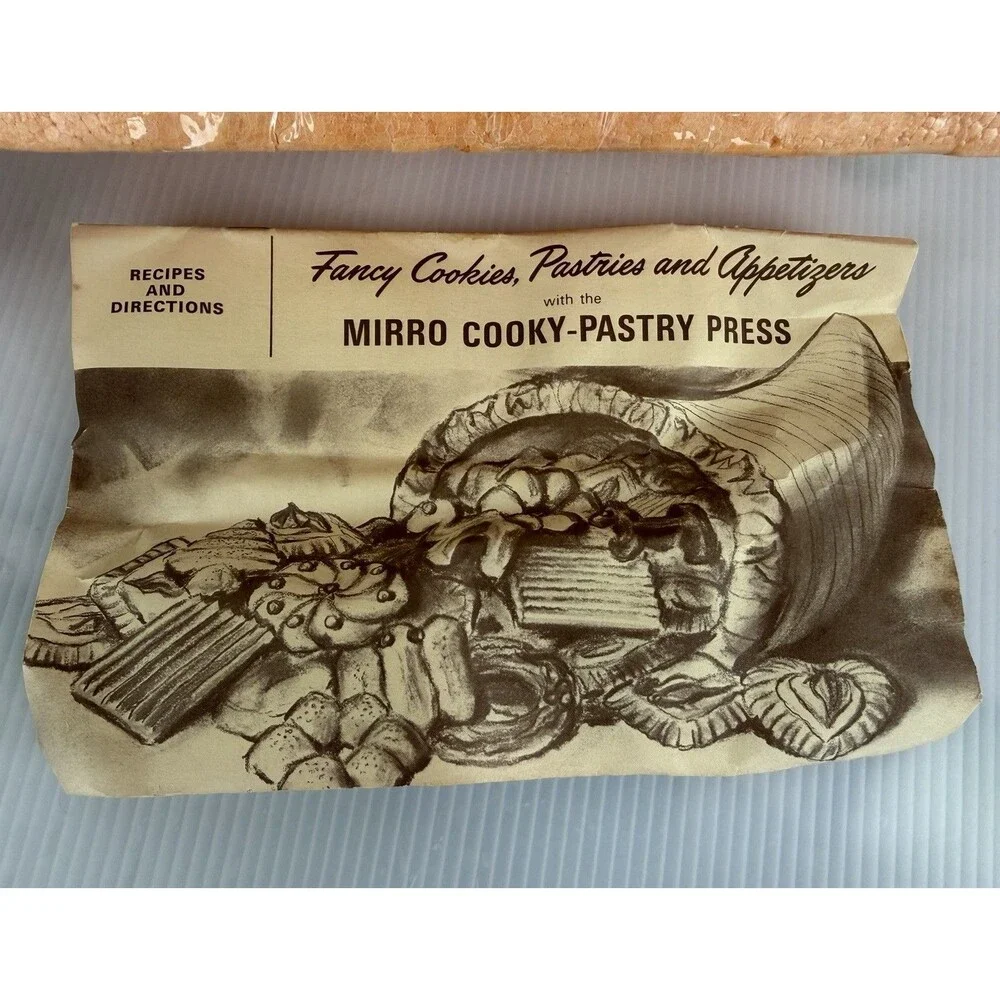 VTG Copper Mirro Cookie Pastry Press Spritz 12 Discs Box 3 Tips M-0358-22 Cooky